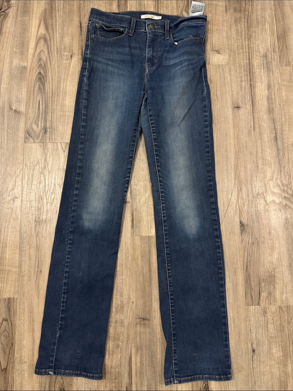 Levi's Indigo Straight-Leg Women's Jeans